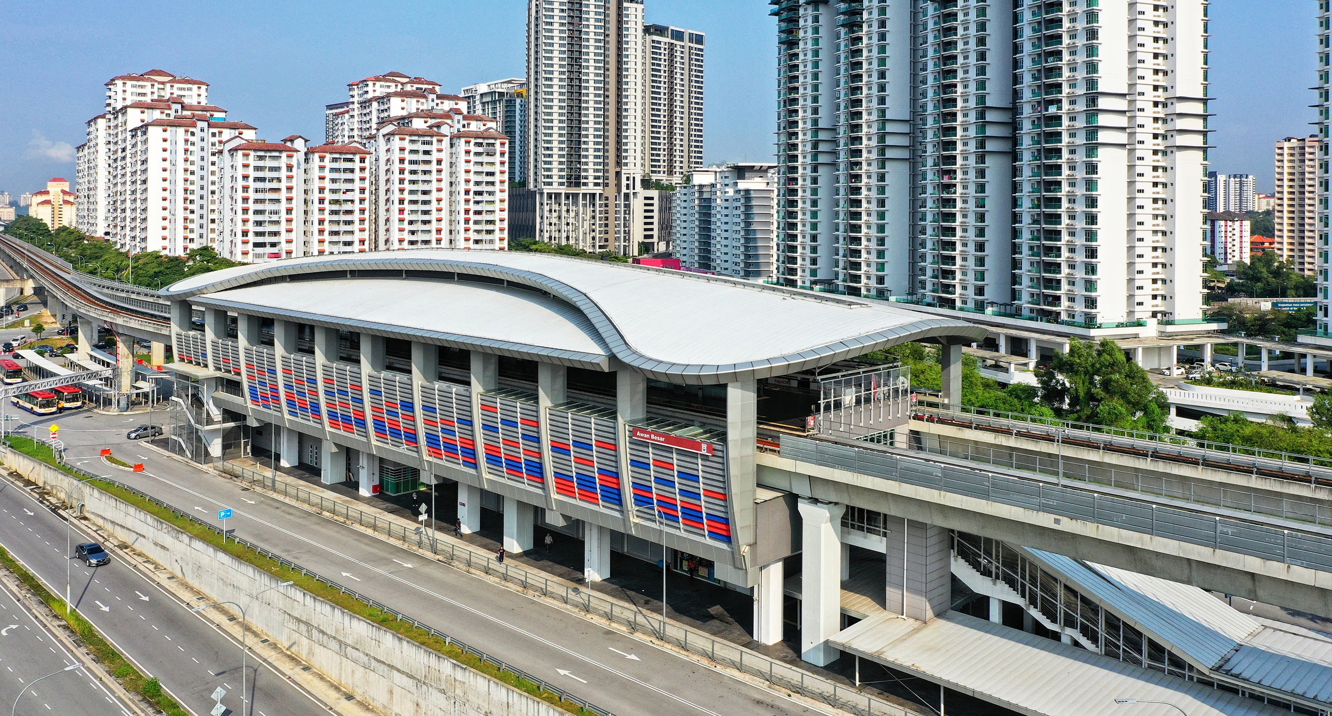 Awan Besar LRT Station